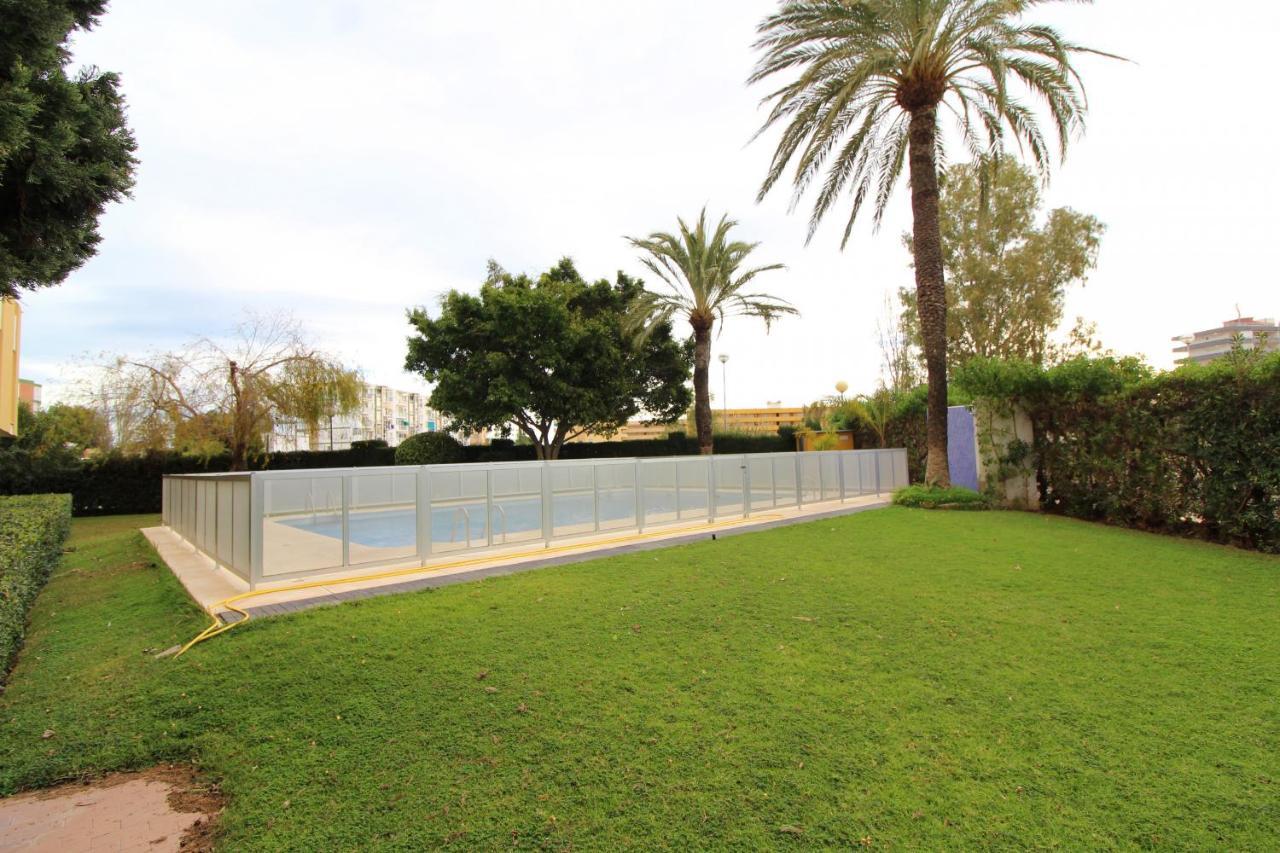 Global Properties, Apartamento En Urbanizacion Brezo Nova Canet Valencia Exterior foto